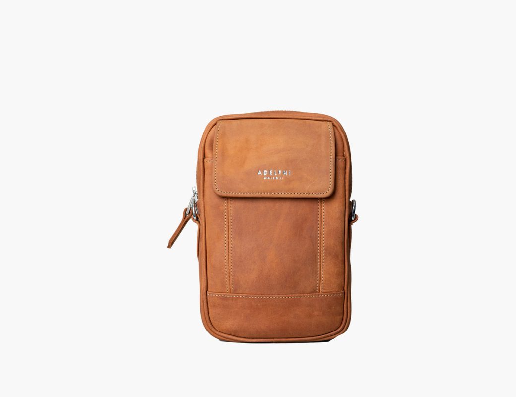 Adelphi Crossbody Phone Bag in Tan Oil Pull Up, photo 4